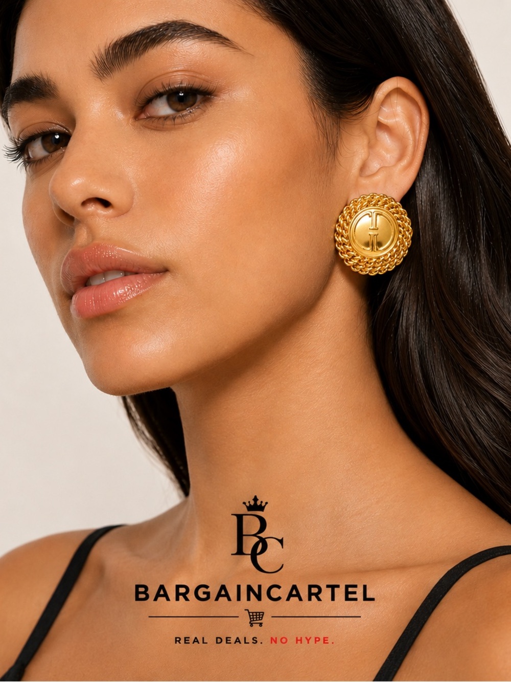 GUCCI Vintage Interlocking Earrings Gold